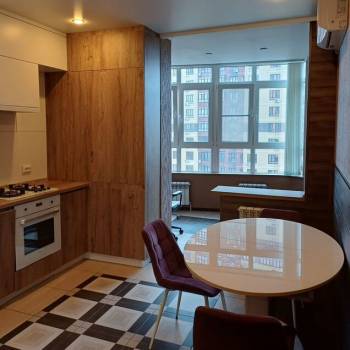 Сдается 1-комнатная квартира, 43 м²