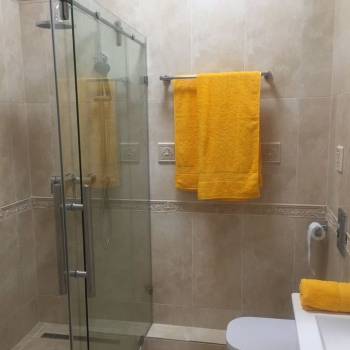 Продается 1-комнатная квартира, 36 м²