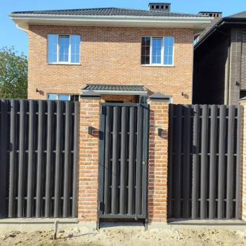 Продается Дом, 210 м²