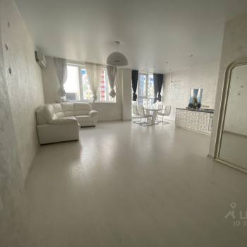 Сдается 2-х комнатная квартира, 70 м²