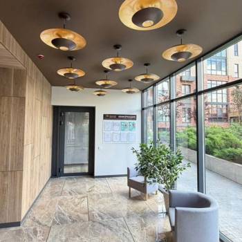 Продается 1-комнатная квартира, 53 м²