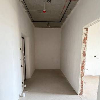 Продается 1-комнатная квартира, 53 м²