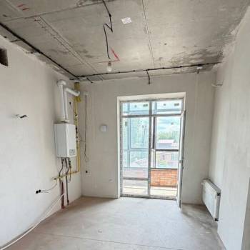 Продается 1-комнатная квартира, 53 м²