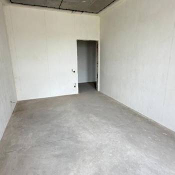 Продается 1-комнатная квартира, 53 м²