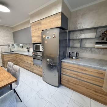 Продается 3-х комнатная квартира, 93 м²