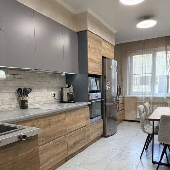 Продается 3-х комнатная квартира, 93 м²