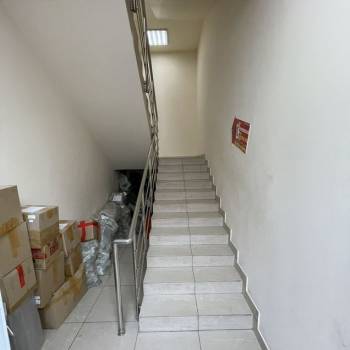 Сдается Нежилое помещение, 270 м²