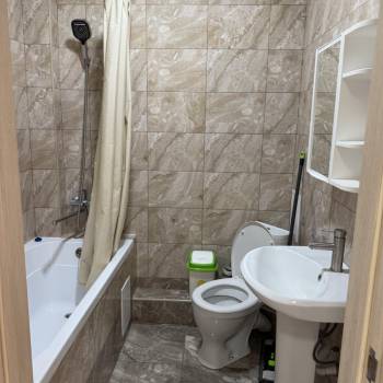 Сдается 1-комнатная квартира, 40 м²