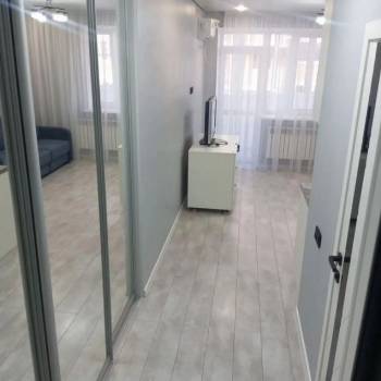 Продается 1-комнатная квартира, 30,3 м²