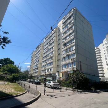 Продается 2-х комнатная квартира, 51 м²