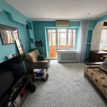 Продается 1-комнатная квартира, 36 м²