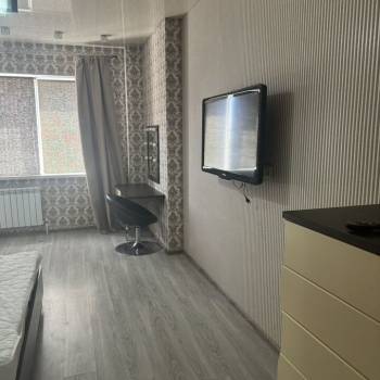 Сдается 1-комнатная квартира, 50 м²