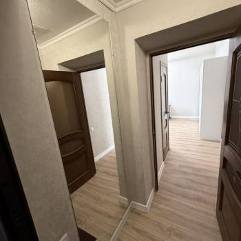 Продается 1-комнатная квартира, 32 м²