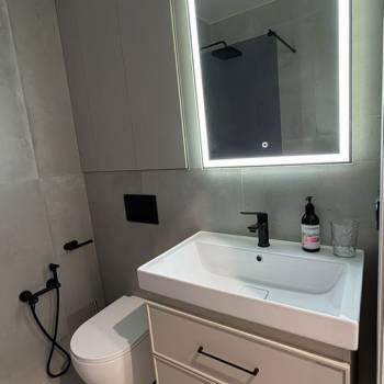 Продается 1-комнатная квартира, 40 м²