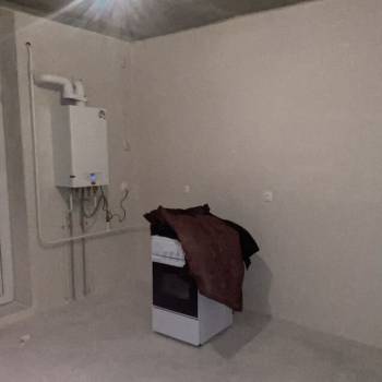 Продается 1-комнатная квартира, 42,5 м²