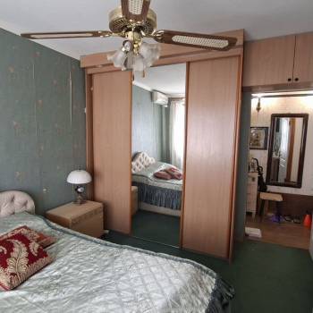 Продается 3-х комнатная квартира, 58 м²