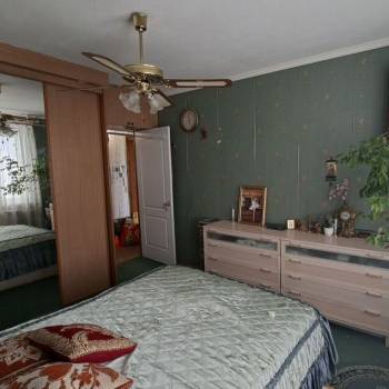 Продается 3-х комнатная квартира, 58 м²