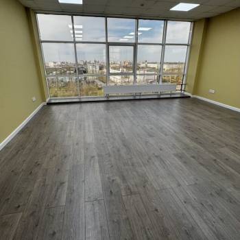 Продается Нежилое помещение, 71,4 м²