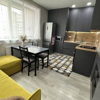 Продается 1-комнатная квартира, 37,1 м²
