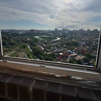 Продается 1-комнатная квартира, 45 м²