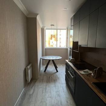 Сдается 1-комнатная квартира, 40 м²