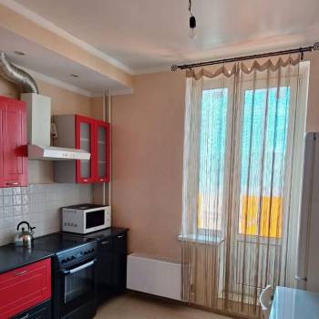 Сдается 1-комнатная квартира, 41 м²