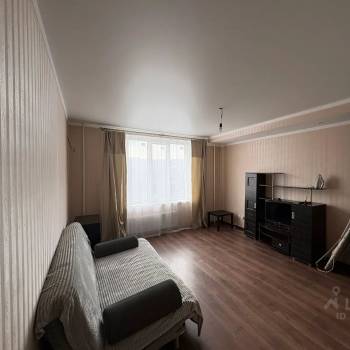 Сдается 1-комнатная квартира, 41 м²
