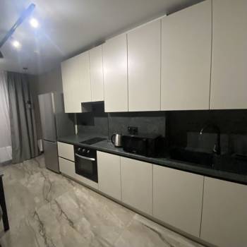 Сдается 1-комнатная квартира, 41 м²