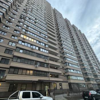 Сдается 1-комнатная квартира, 38 м²