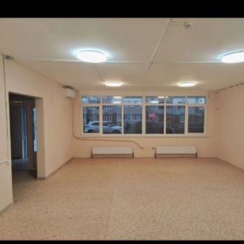 Продается Нежилое помещение, 65 м²