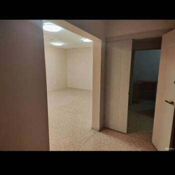 Продается Нежилое помещение, 65 м²