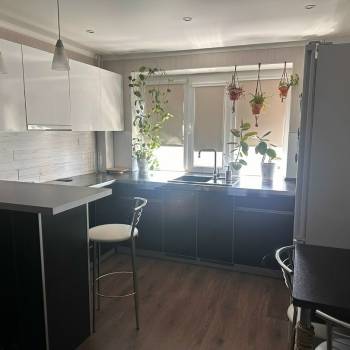 Сдается 1-комнатная квартира, 42 м²
