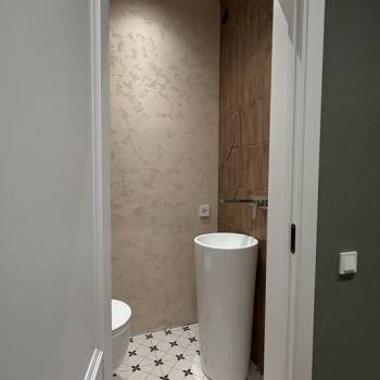Продается Многокомнатная квартира, 80 м²