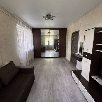 Продается 1-комнатная квартира, 29,5 м²