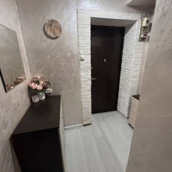Продается 1-комнатная квартира, 29,5 м²