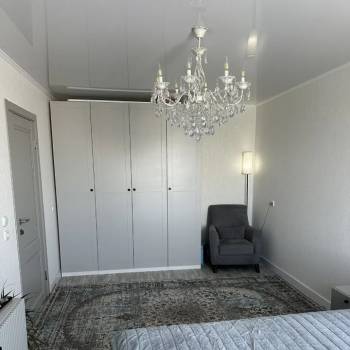 Продается 1-комнатная квартира, 36,8 м²