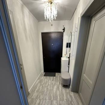 Продается 1-комнатная квартира, 36,8 м²