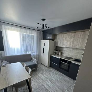 Продается 1-комнатная квартира, 36,8 м²