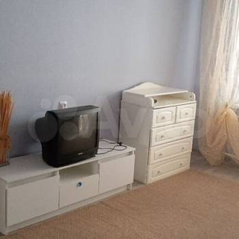 Сдается 1-комнатная квартира, 43 м²