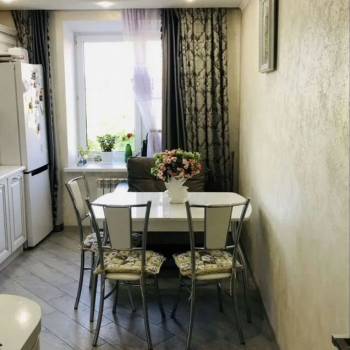 Продается 1-комнатная квартира, 43,7 м²