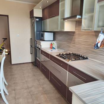 Продается 2-х комнатная квартира, 55,8 м²