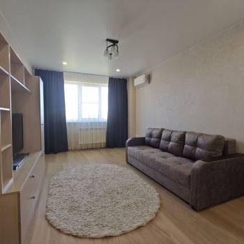 Сдается 1-комнатная квартира, 45 м²