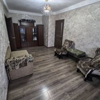 Продается 3-х комнатная квартира, 46,8 м²