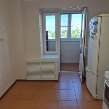 Продается 1-комнатная квартира, 38,3 м²