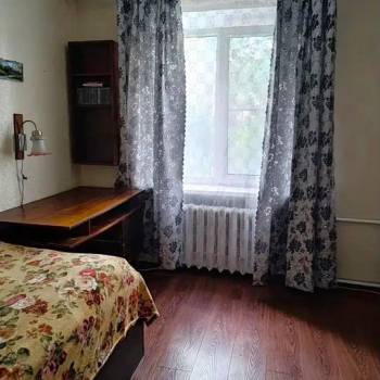 Продается Многокомнатная квартира, 58,3 м²