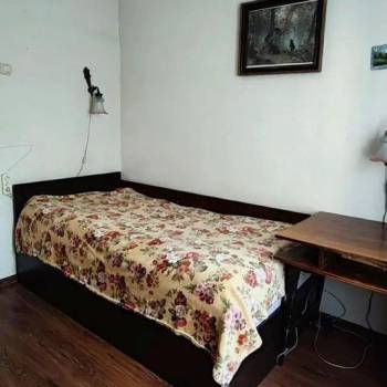 Продается Многокомнатная квартира, 58,3 м²