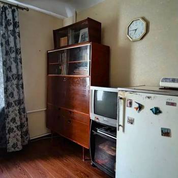 Продается Многокомнатная квартира, 58,3 м²