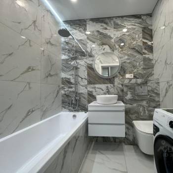 Продается 1-комнатная квартира, 42 м²