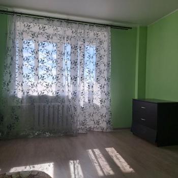 Сдается 1-комнатная квартира, 42 м²
