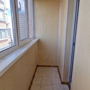 Продается Многокомнатная квартира, 100 м²